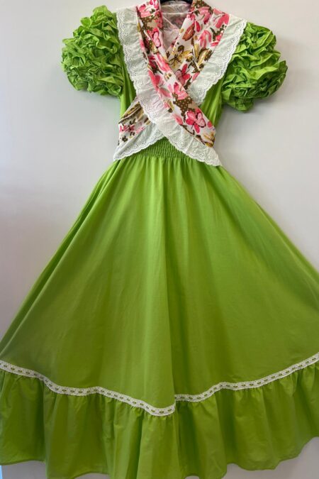 Vestido verde manga de farol con piquillo estampado más flor regalo
