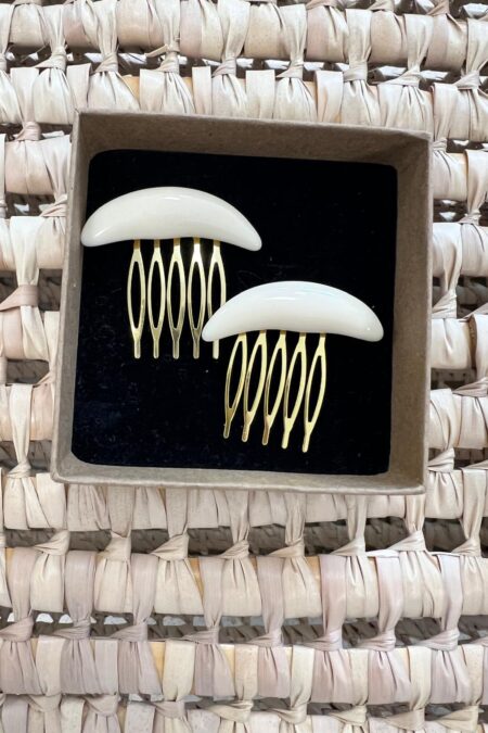 Peinecillo cuerno beige