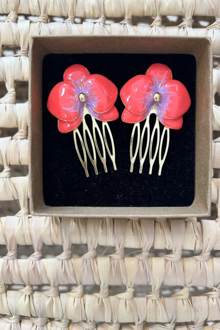 Peinecillo flor esmaltada coral con malva